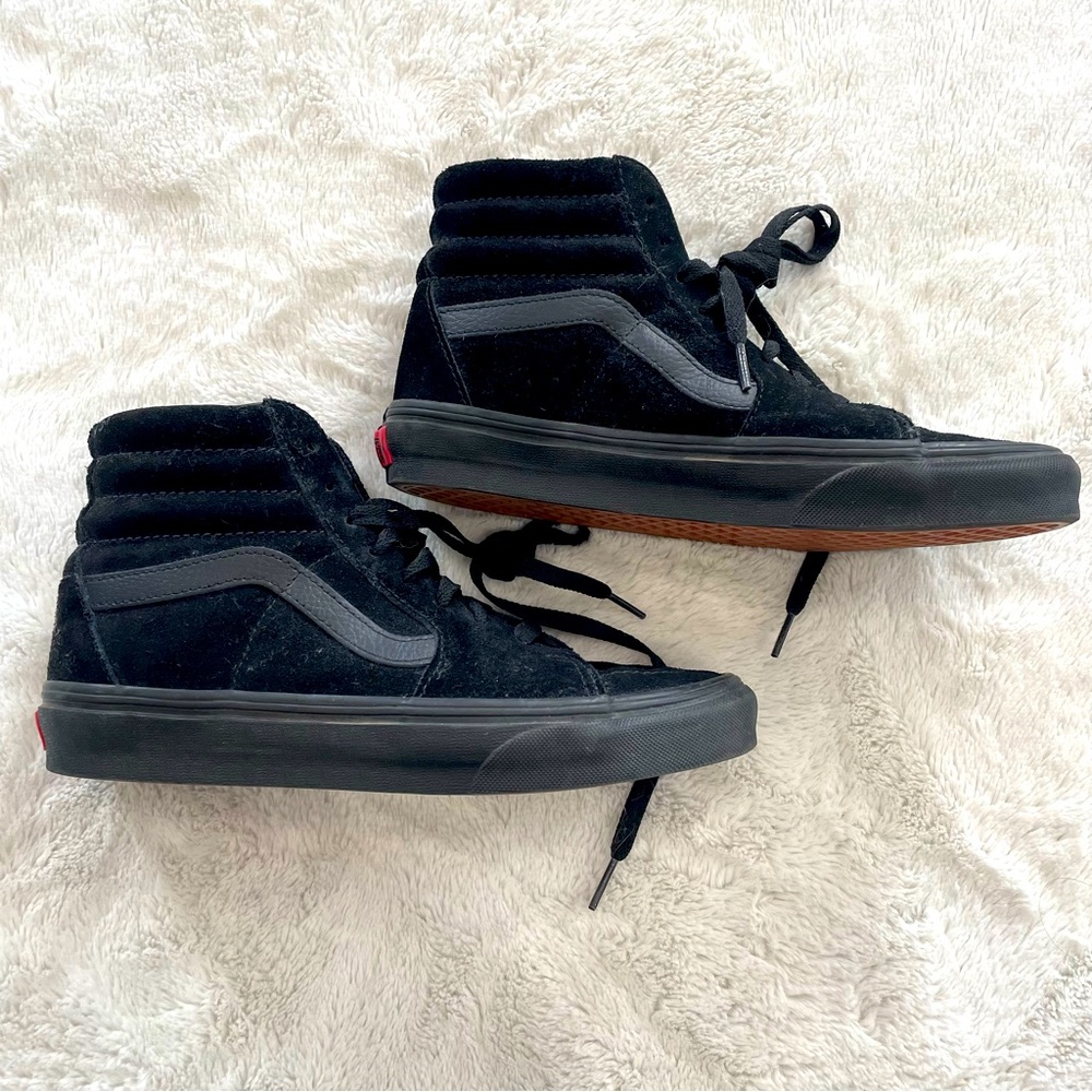 MAKE OFFER: Vans Black Skate Sk8 High-Top Sneakers with Suede Canvas Upper